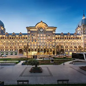Courtyard By Marriott Bakü